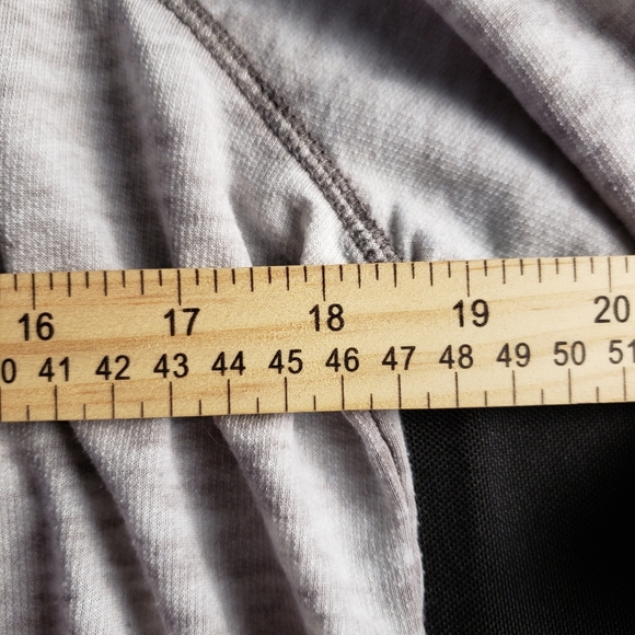 Beach Lunch Lounge Crewneck Sweatshirt Medium - Picture 5 of 5